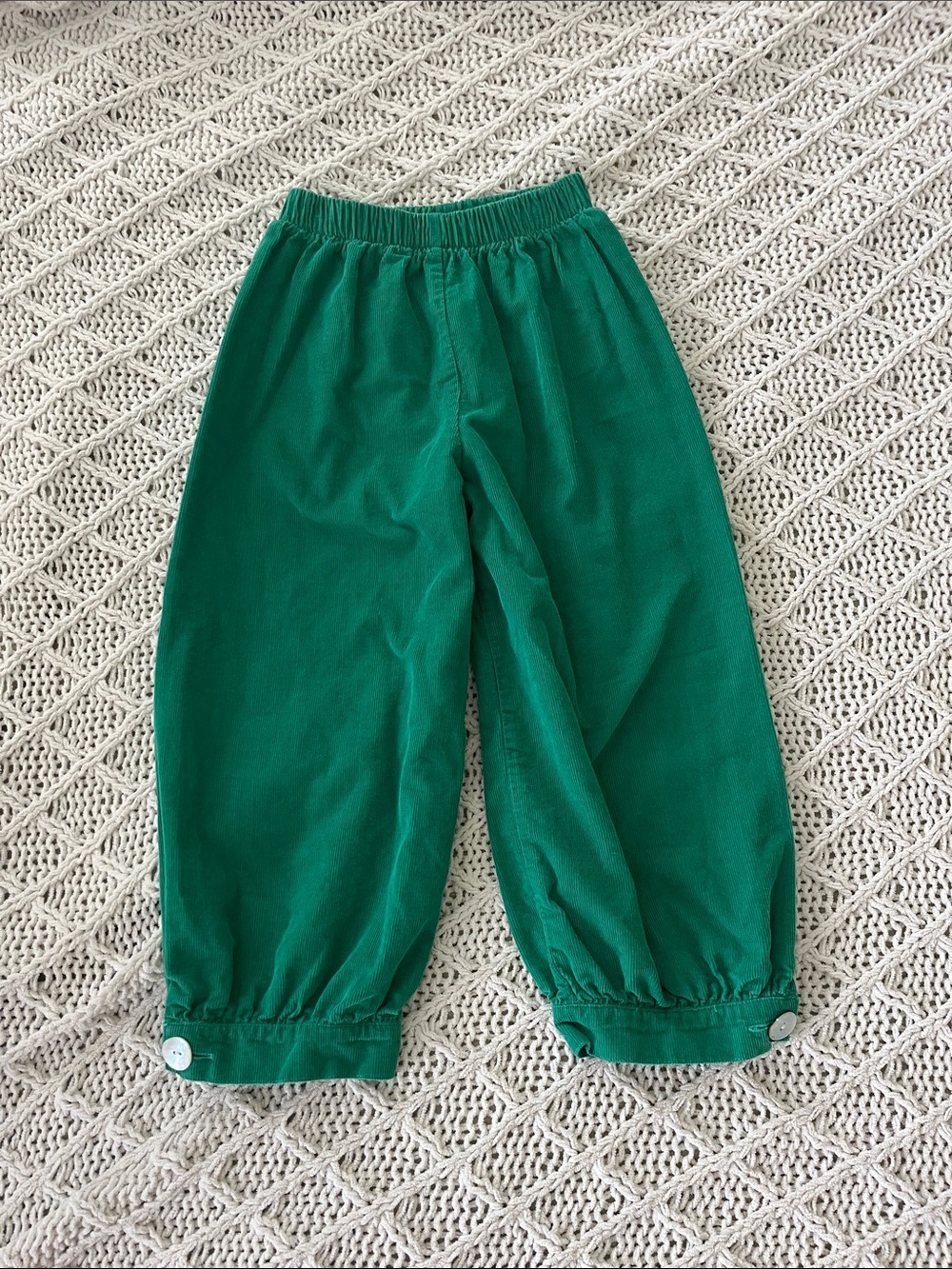 Elastic-Waist Green Corduroy Kids Pants with Buttoned Cuffs